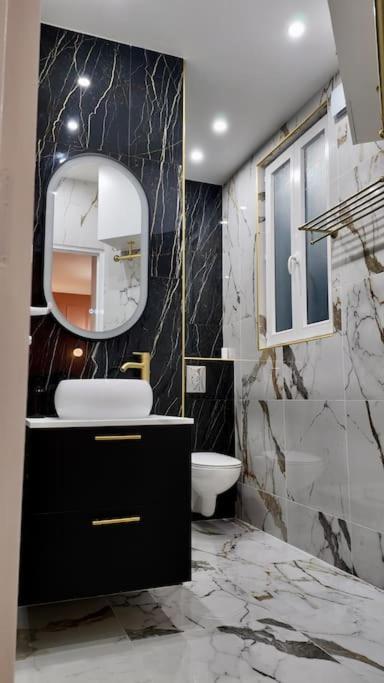 Chic appartement en plein cœur de Paris - One-Bedroom Apartment - 7