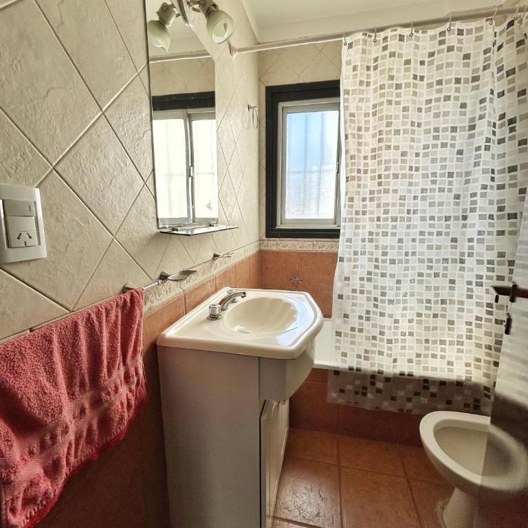 Departamento en La Perla - One-Bedroom Apartment - 7