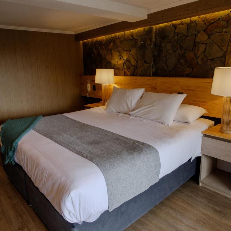 Aguas del Monte Hotel&Spa - Habitación Doble con baño privado - 5
