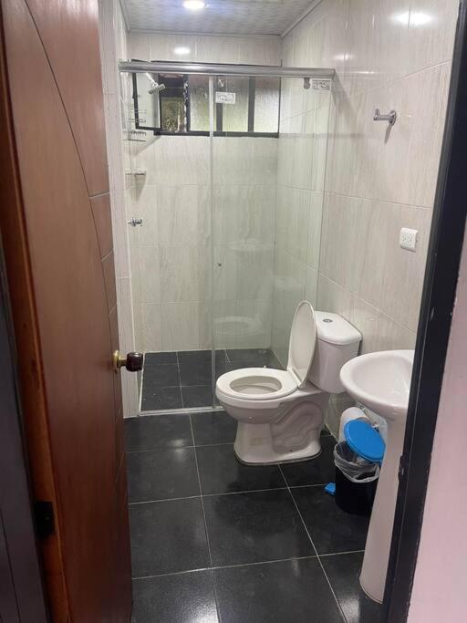 Villa Victoria Casa de descanso - Three-Bedroom House - 24