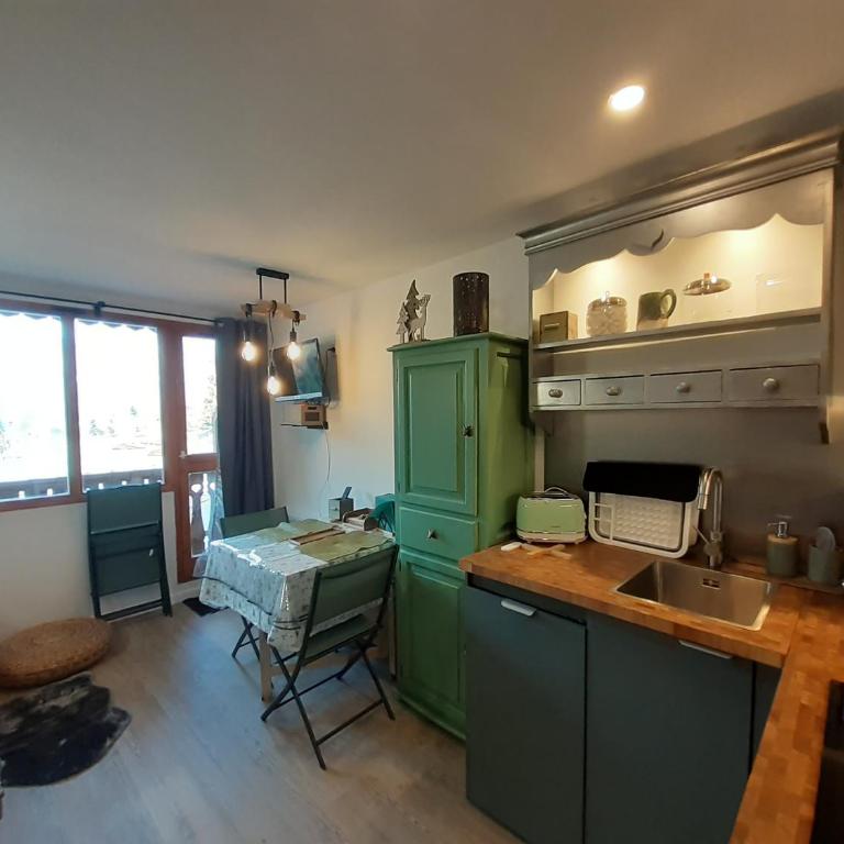 Studio rénové à Valfréjus, proche télécabine et commerces - FR-1-561-134 - Estudio - 3