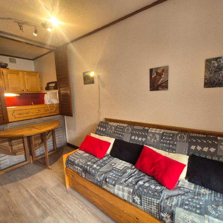 Studio lumineux proche pistes et commerces avec balcon - FR-1-502-587 - Monolocale - 2