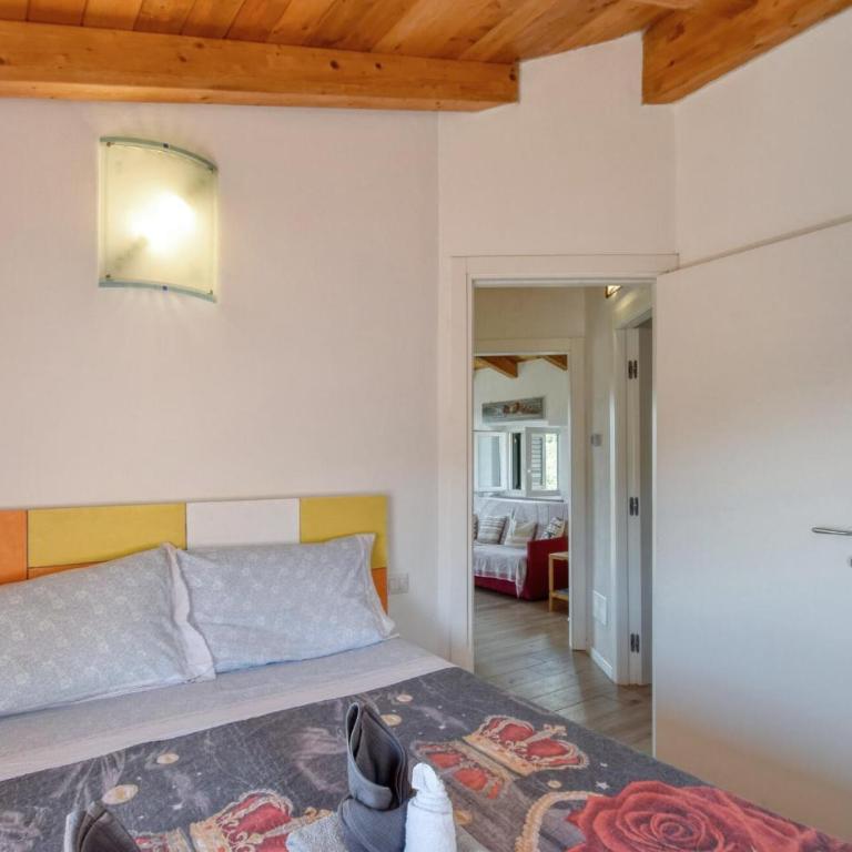 5 Bedroom Cozy Home In Lavagna - Casa Vacanza con 5 Camere da Letto - 20