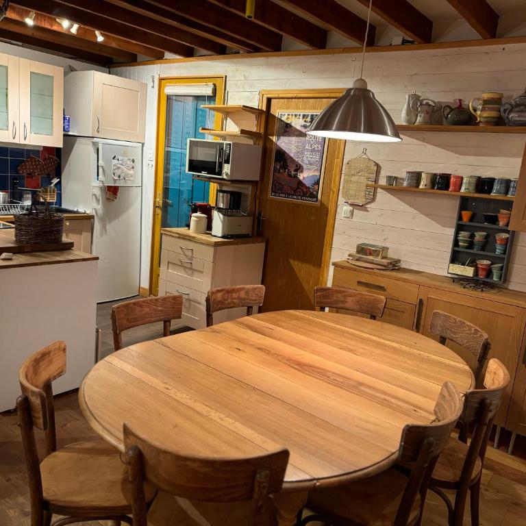 CHALET SAVINES LE LAC - Villa - 11