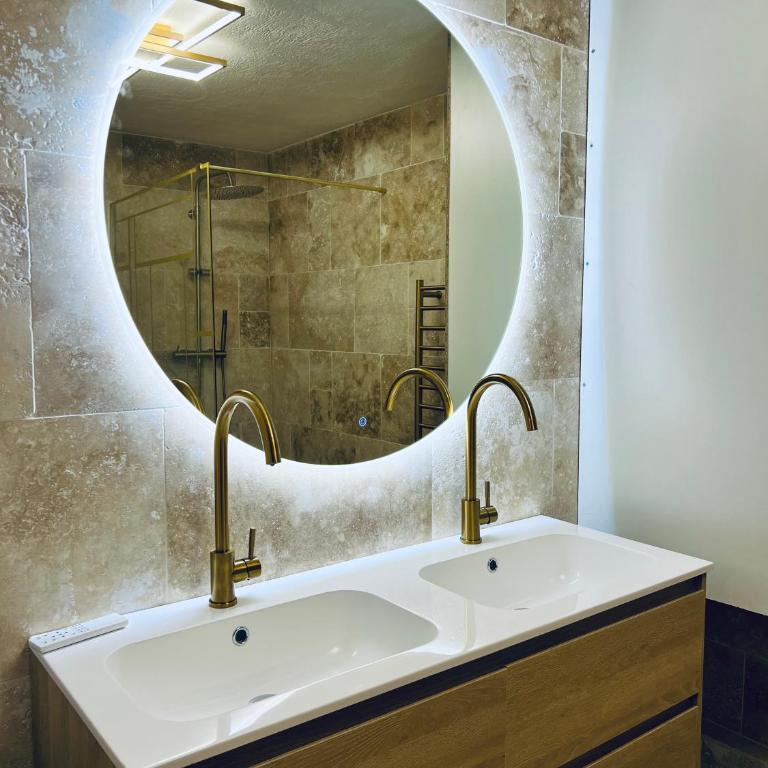 Joyau caché en plein cœur de Martigues ! - Appartement 2 Chambres Deluxe - 12