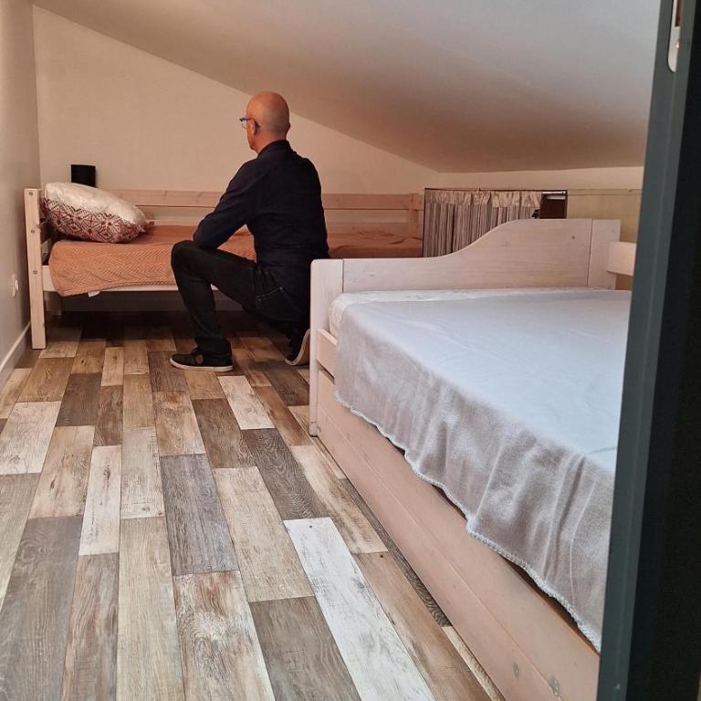 A seulement 150m plage et rue piétonne, maison 90m2, 6 personnes avec parking privé et 2 terrasses sud - Maison 2 Chambres - 25