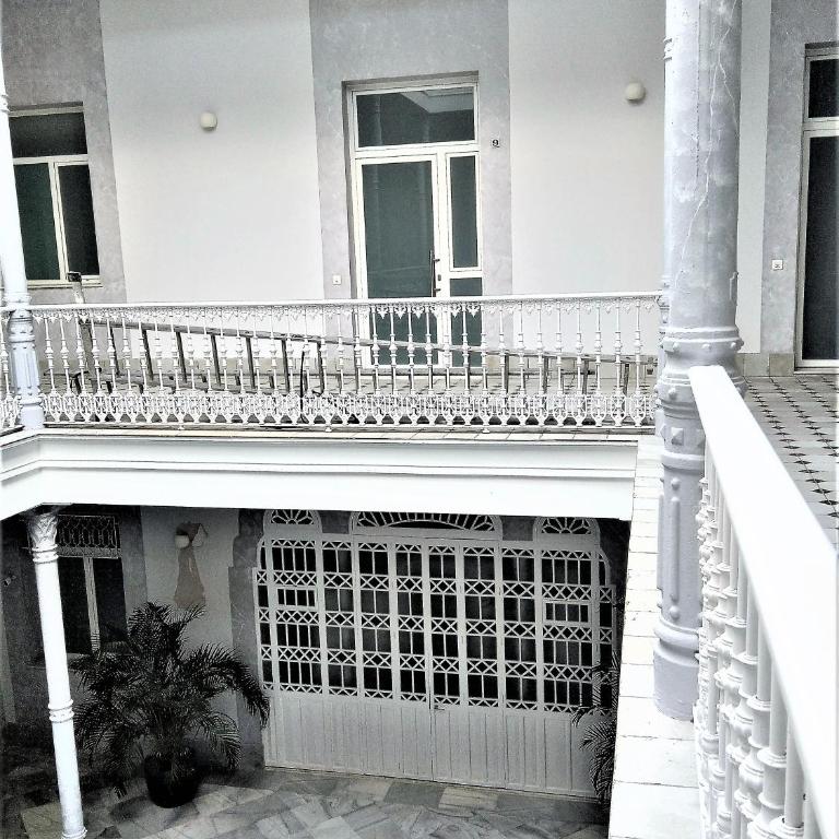 El Anfitrión Palacio Argüeso 12 - Apartamento de 2 dormitorios - 12