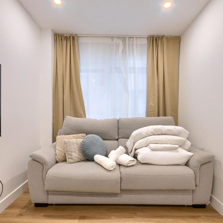 Deustown Apartamentos - Two-Bedroom Apartment - 15