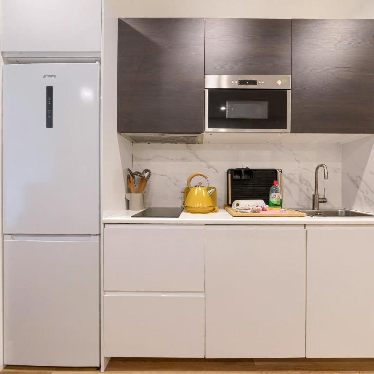 Deustown Apartamentos - One-Bedroom Apartment - 14