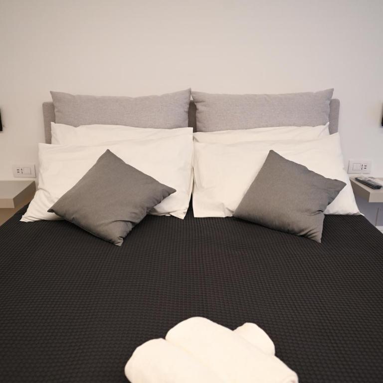 Sole - One-Bedroom Apartment - 5