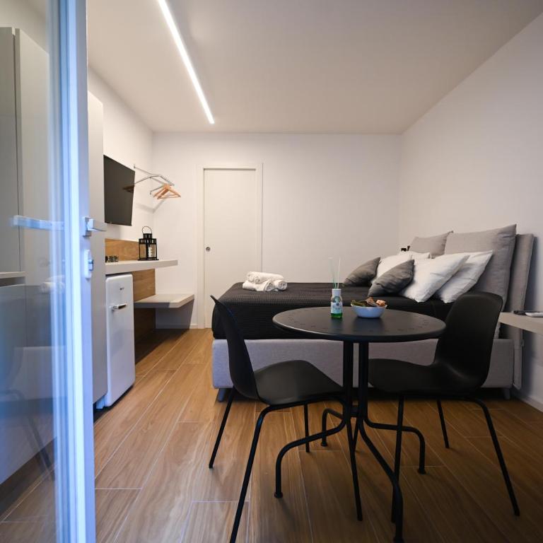 Sole - One-Bedroom Apartment - 26