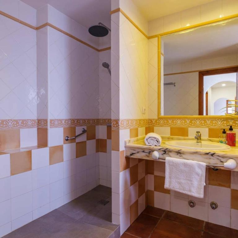Villa Silvia I by Villa Plus - Villa - 10
