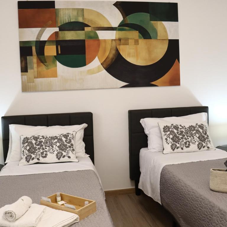 Palermo Mia - Double or Twin Room with Private Bathroom - 25
