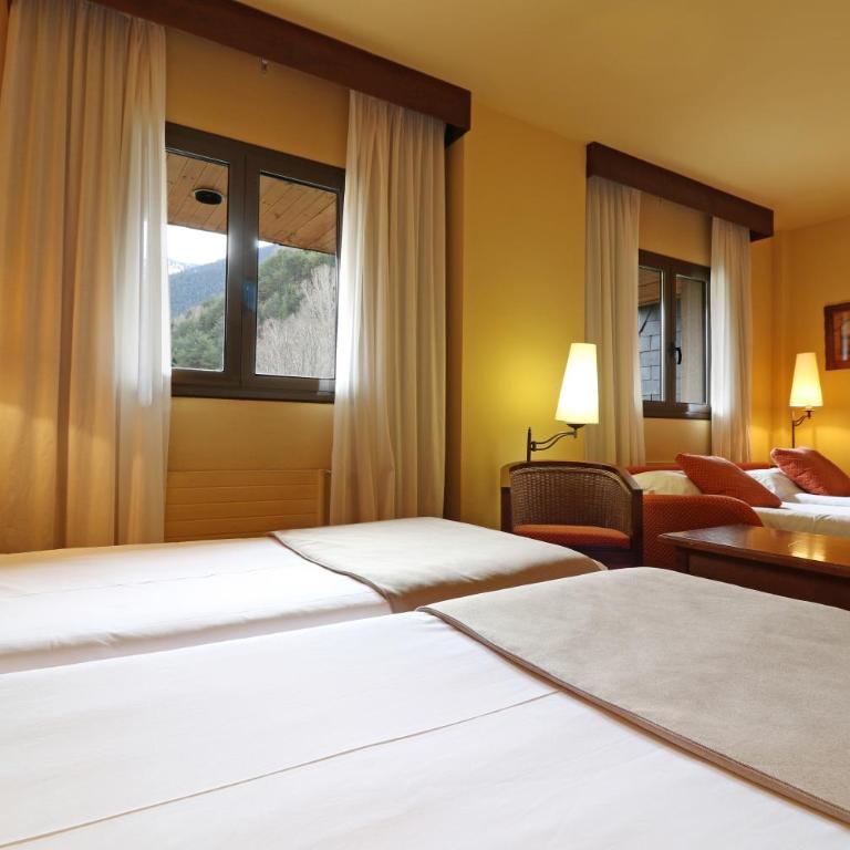 RVHotels Tuca - Habitación Triple Superior - 6