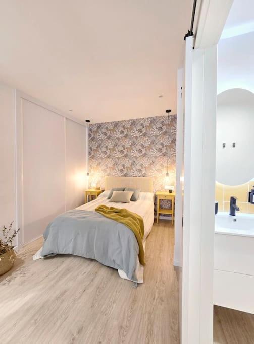 San Basilio - One-Bedroom Apartment - 9