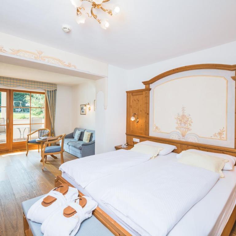 Hotel Castel Oswald von Wolkenstein - Suite con Balcone - 7