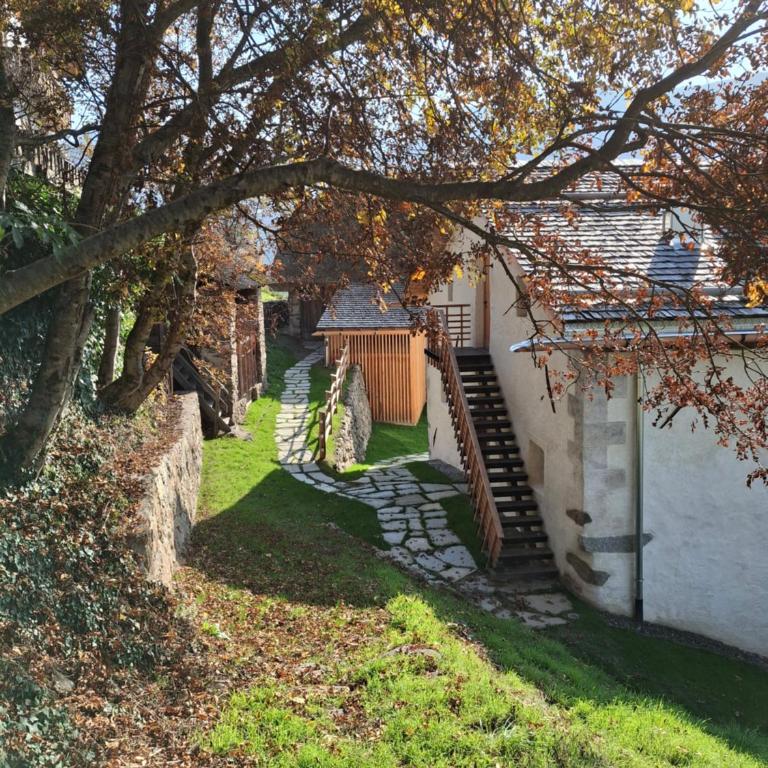 OBERBUCHFELDER historic farmhouse - Deluxe Two-Bedroom Apartment - 19