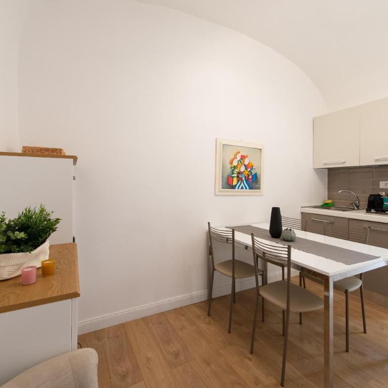 Maison Aurora - Appartamento con 2 Camere da Letto - 9