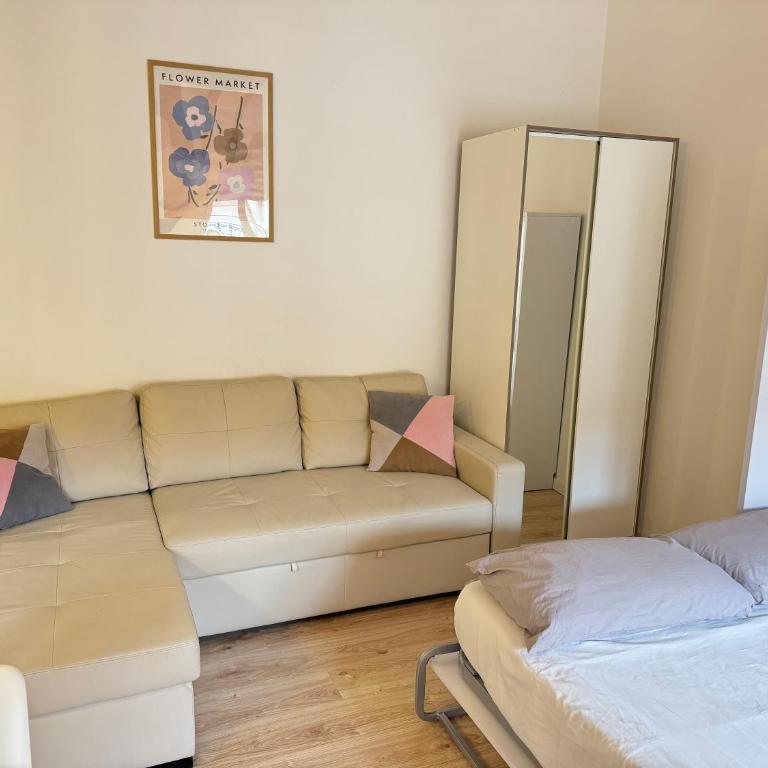 APARTAMENTO LOFT LAUREL coqueto con Aire ac by Apartamentos Logrono org - Apartamento de 1 dormitorio - 4