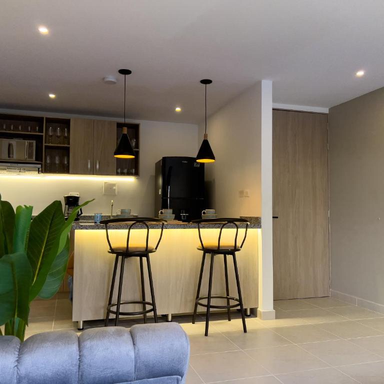Lujoso apartamento cerca al Aeropuerto y Ciudad Amurallada - Apartamento de 3 dormitorios - 18