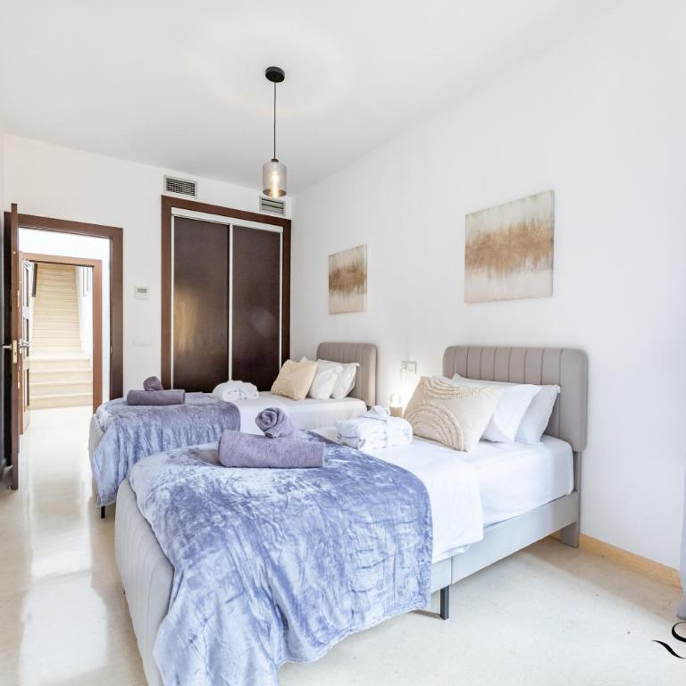 Luxury townhouse with rooftop sauna & Jacuzzi - Casa Vacacional de 3 dormitorios - 26