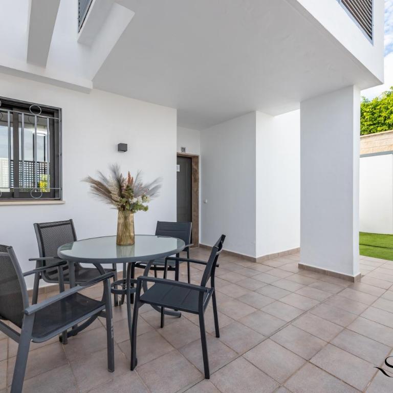 Luxury townhouse with rooftop sauna & Jacuzzi - Casa Vacacional de 3 dormitorios - 29