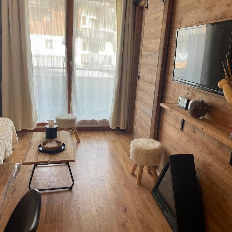 Appartement 6 pers les Orres 1800 - Piscine chauffée Sauna - Apartment mit 2 Schlafzimmern - 1