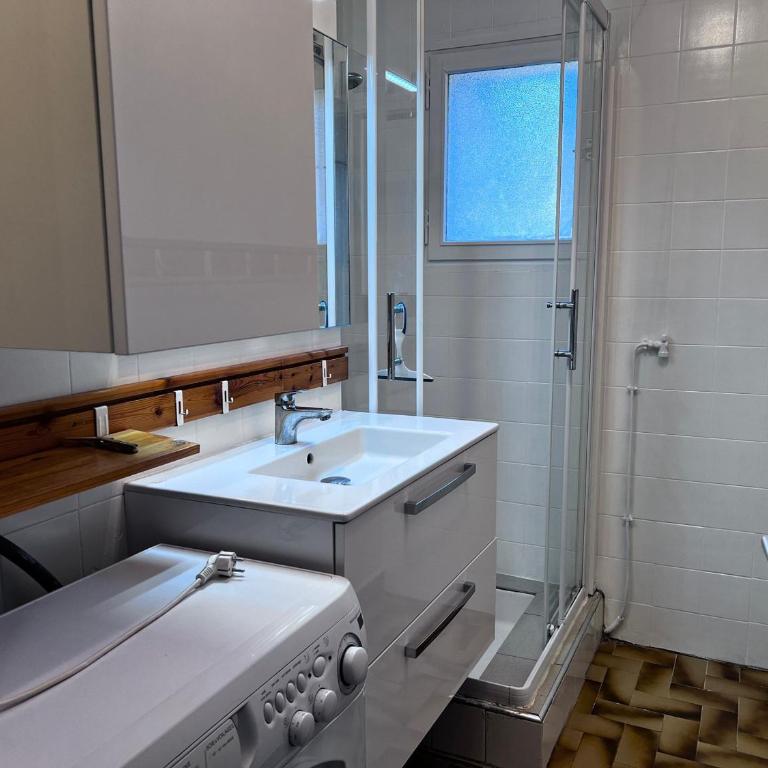 Appartement cosy, proche pistes et centre, 3 pièces, 6 pers, cheminée, balcon, parking - FR-1-437-53 - Appartement (6 Adultes) - 16