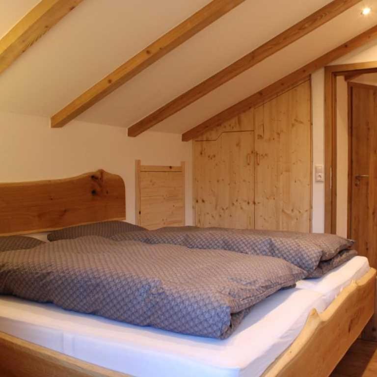 Ferienwohnung Wendl - Apartment mit Aussicht und Balkon - 3