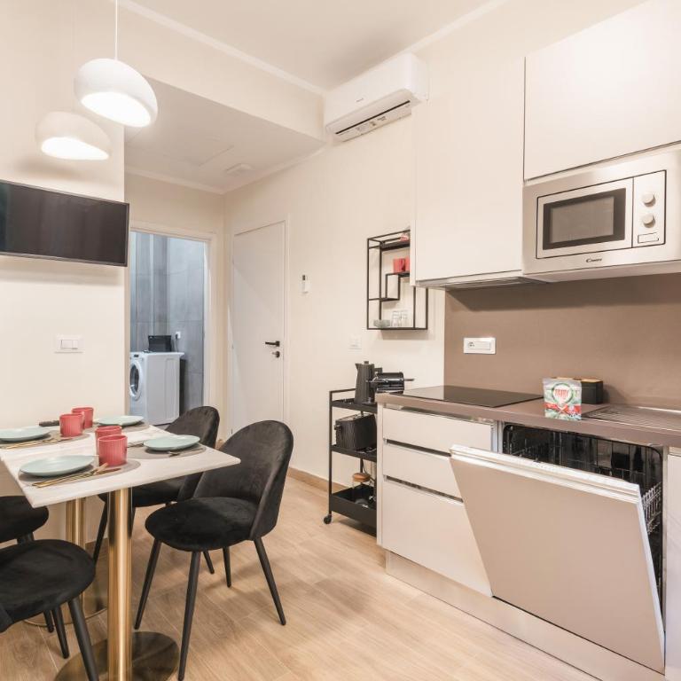 C1 Top Class Apartments, 2 camere delux, max 6 persone distante 15 minuti a piedi da Fontana di Trevi - Appartamento Deluxe con 2 Camere da Letto - 31