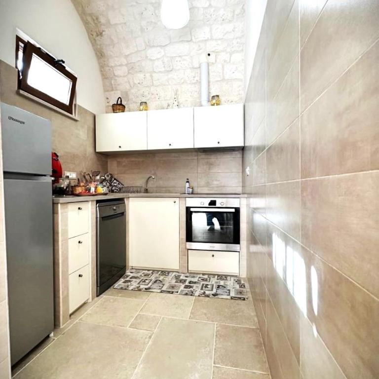 Trullo Libero - Two-Bedroom House - 19