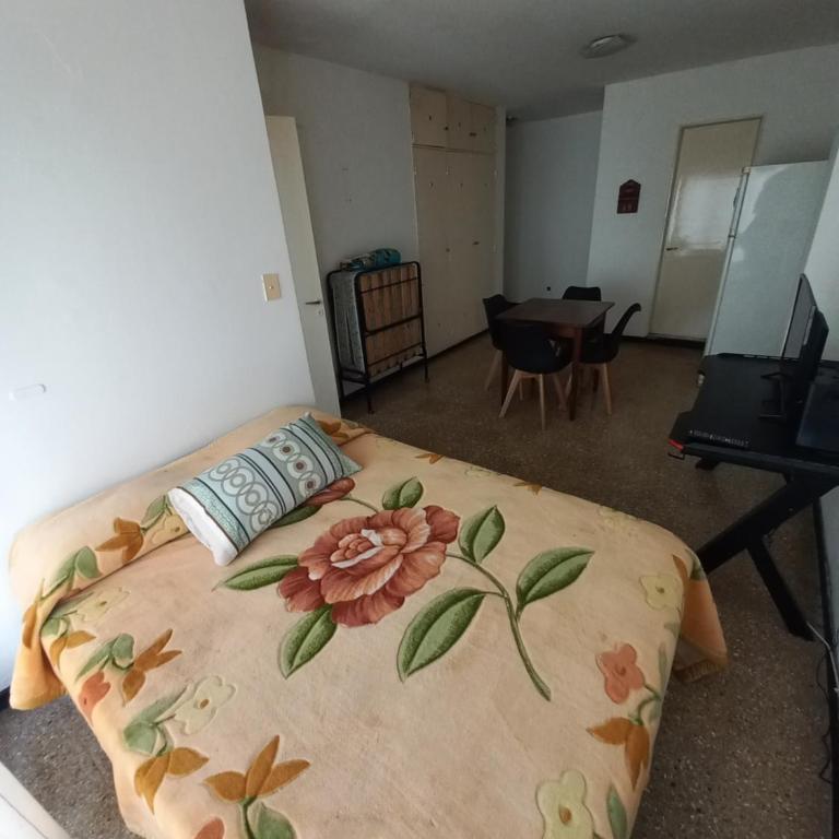 Depto Plaza Colon - One-Bedroom Apartment - 1