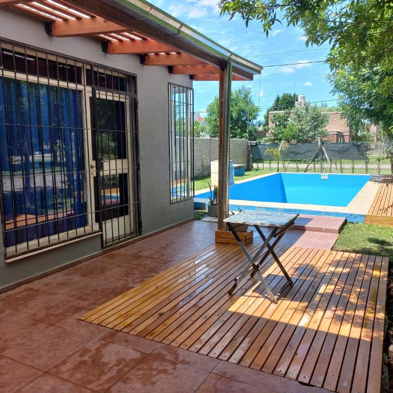 Funes Casa - Casa de 2 dormitorios - 1