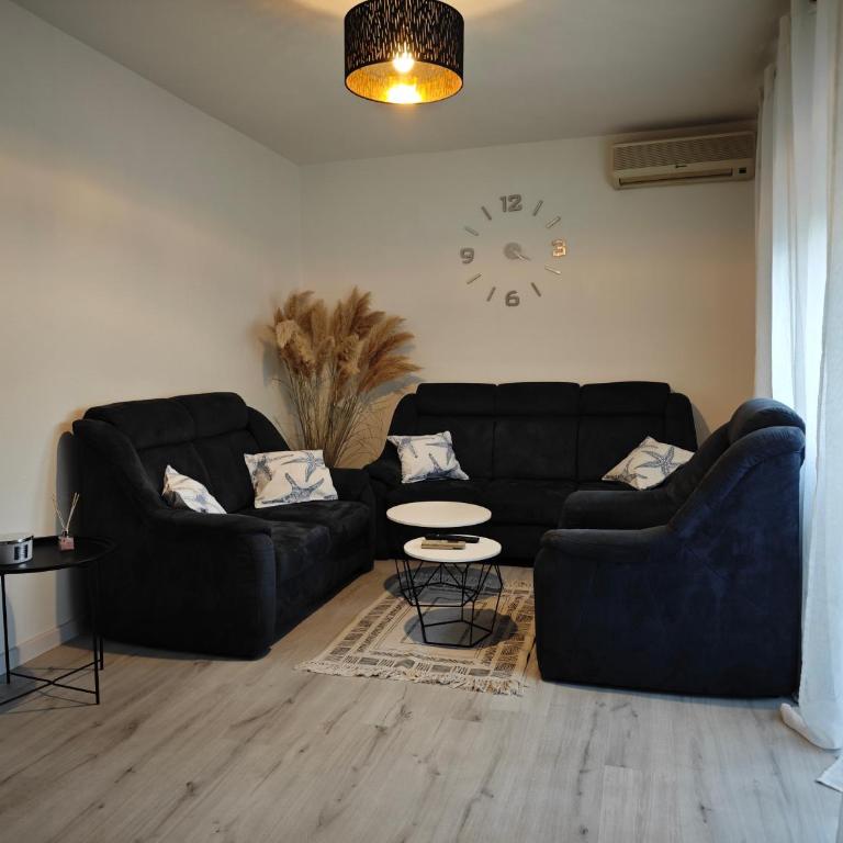 CASA BAYA with garden and river view & parking - Two-Bedroom House - 5