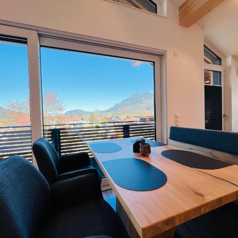 AlpSuites Oberstdorf - Studio mit Kingsize-Bett und Schlafsofa - 9