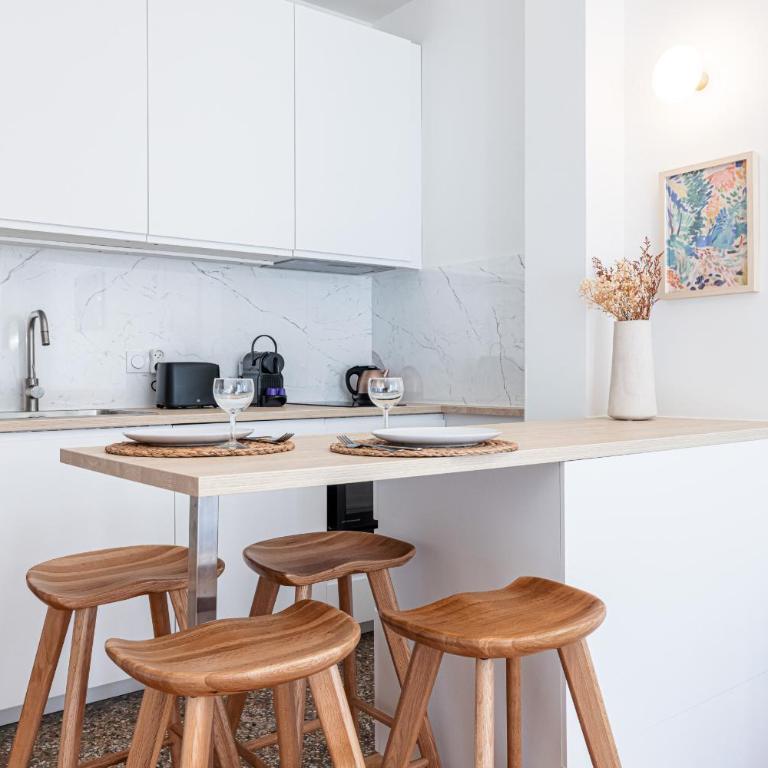10 AMIRAL 201 - Magnifique apt - 2 chambres - Centre-ville - Appartement 2 Chambres - 4
