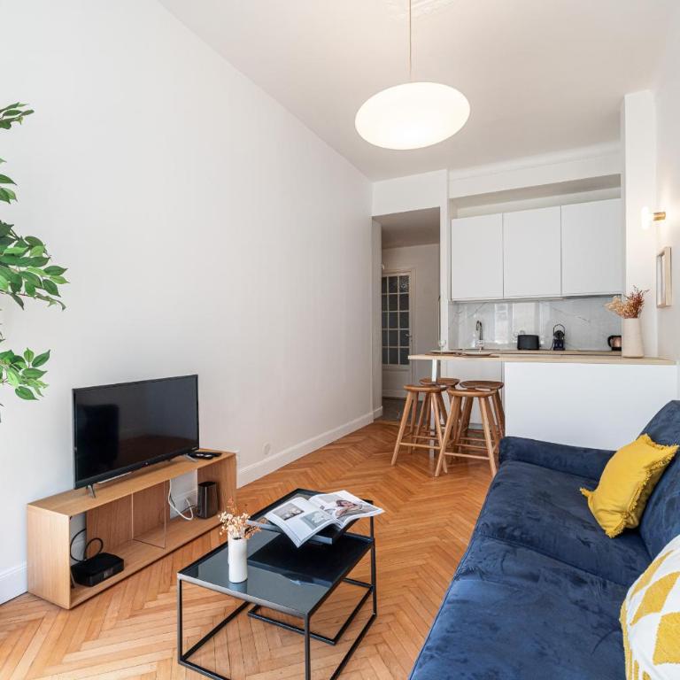 10 AMIRAL 201 - Magnifique apt - 2 chambres - Centre-ville - Appartement 2 Chambres - 6