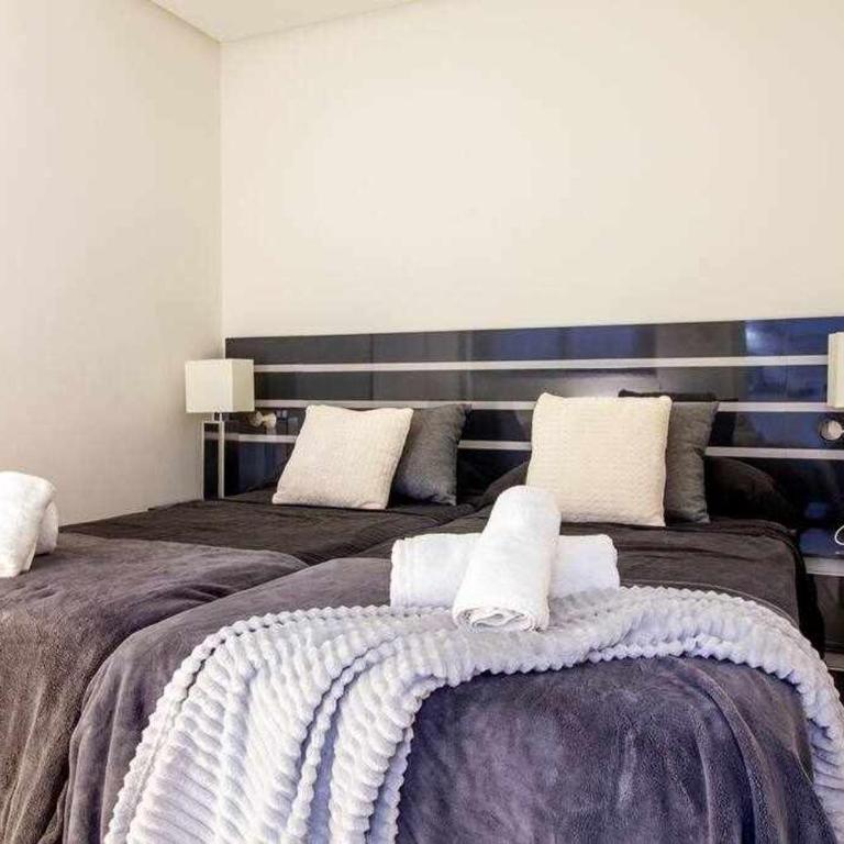 Bungalow Pink Oasis - Two-Bedroom Apartment - 22