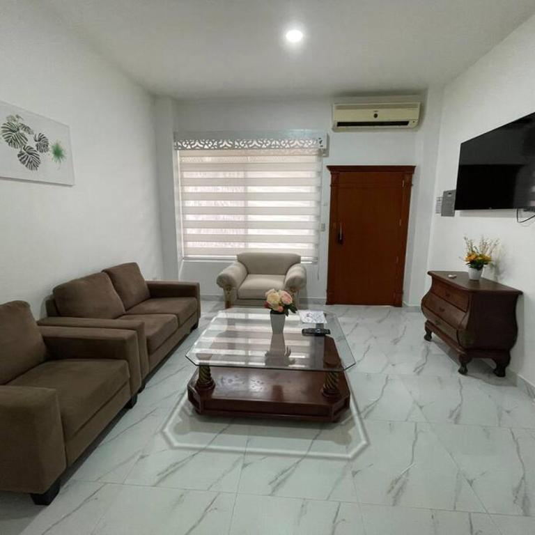 Acogedor departamento planta baja # 1 - Apartamento de 1 dormitorio - 1