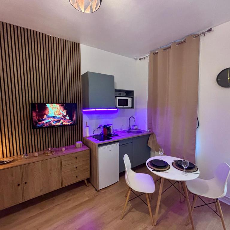 Appart-Lido, appartement cosy à REIMS - Estudio - 3