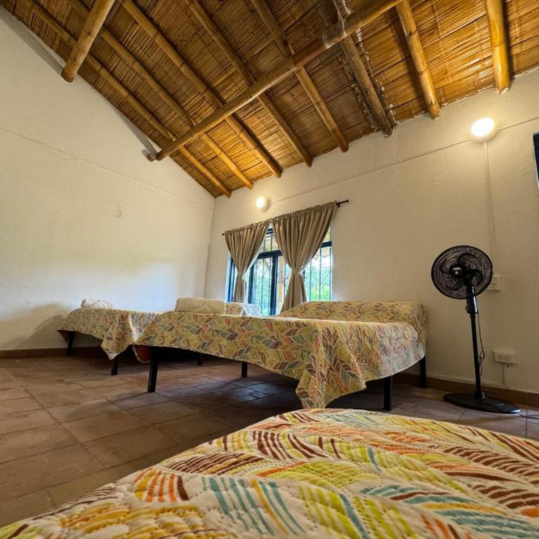 Finca Hotel San Cristobal Quindio - Habitación Familiar con baño privado - 9