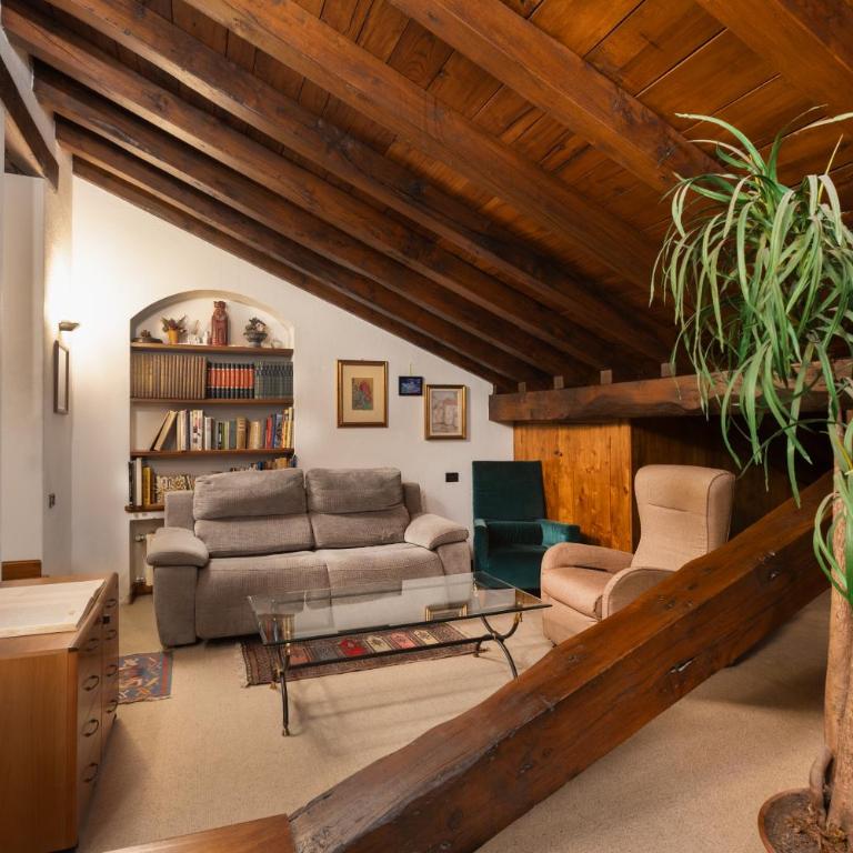 Luxury Historic Home by Como Duomo Sleeps 11 - Appartamento - 16