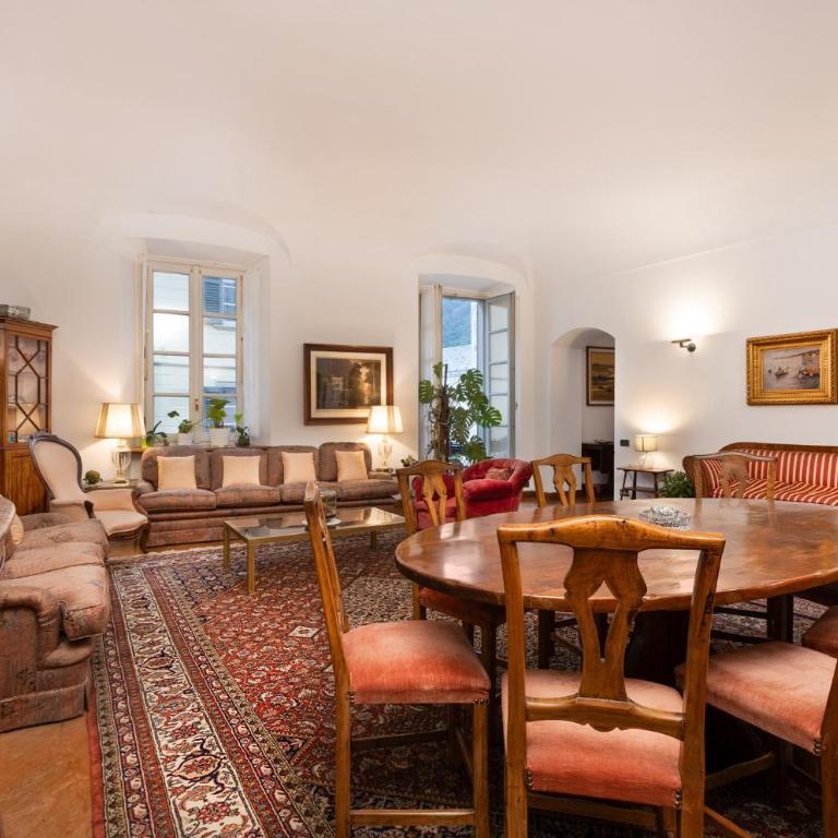 Luxury Historic Home by Como Duomo Sleeps 11 - Appartamento - 6