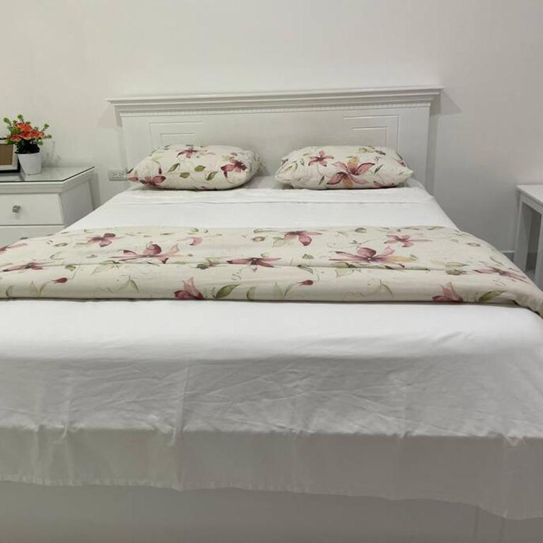 Confortable Apartamento # 2 planta baja - One-Bedroom Apartment - 7