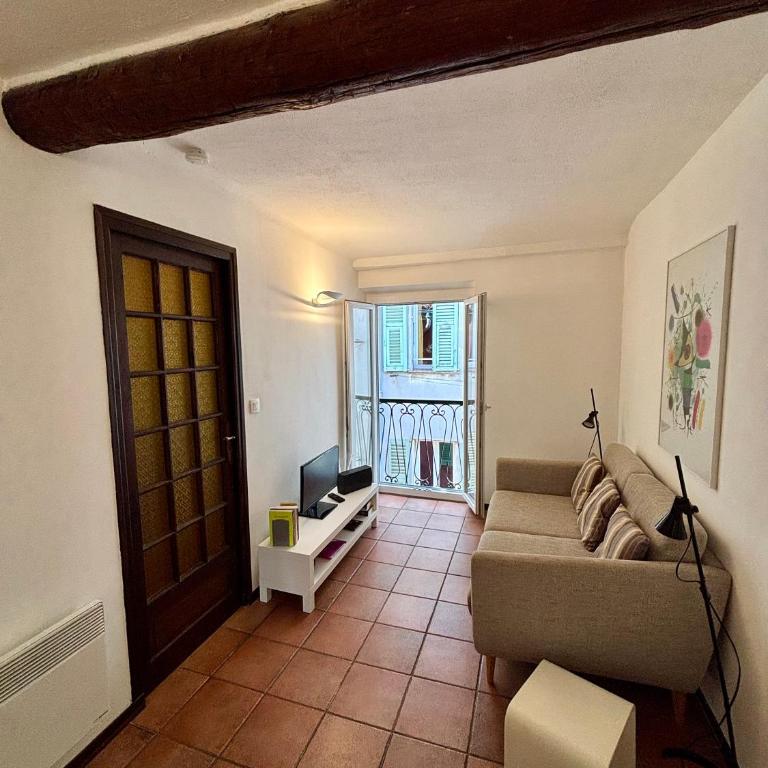 Rue Neuve - Old Town Apartment - Appartement avec Balcon - 6
