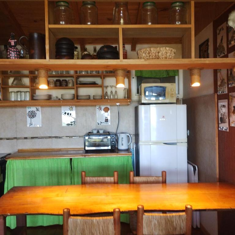 Frente al mar campo y playa - Three-Bedroom House - 10