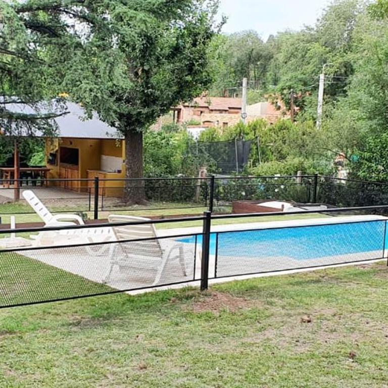 Casita en Villa General Belgrano - Casa de 2 dormitorios - 1