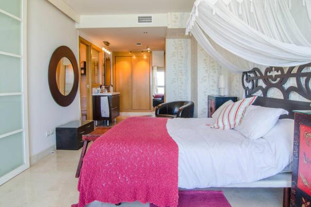 Malaga playa 1ª línea Antonio Banderas - Apartamento de 3 dormitorios - 14
