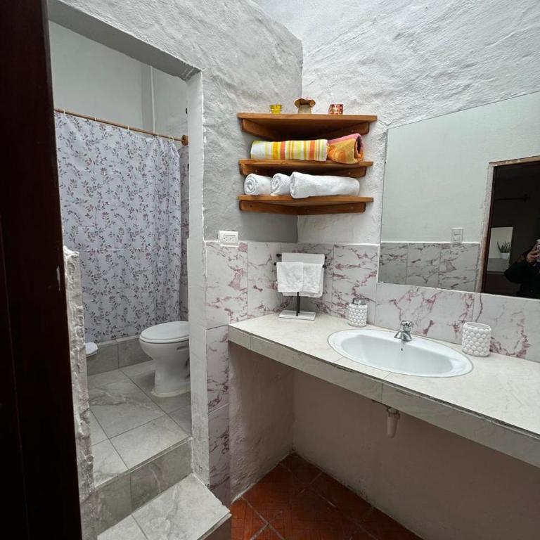 BLACK&WHITE -Dis Dihai- - Casa - 3