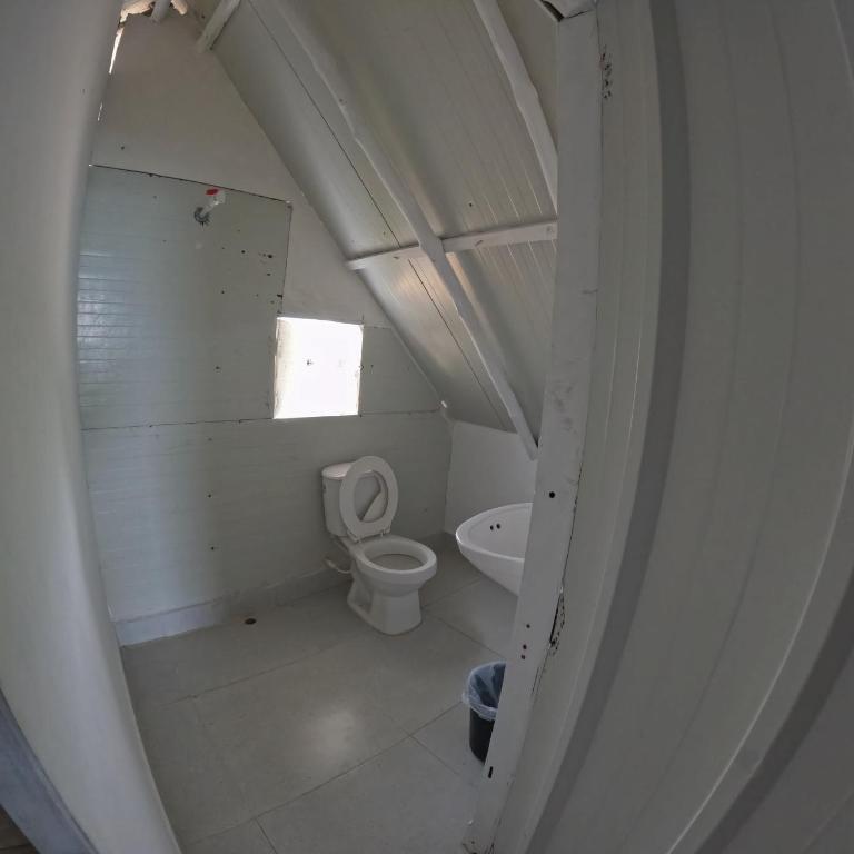 Hugos Place Baru - Double Room with Balcony - 11